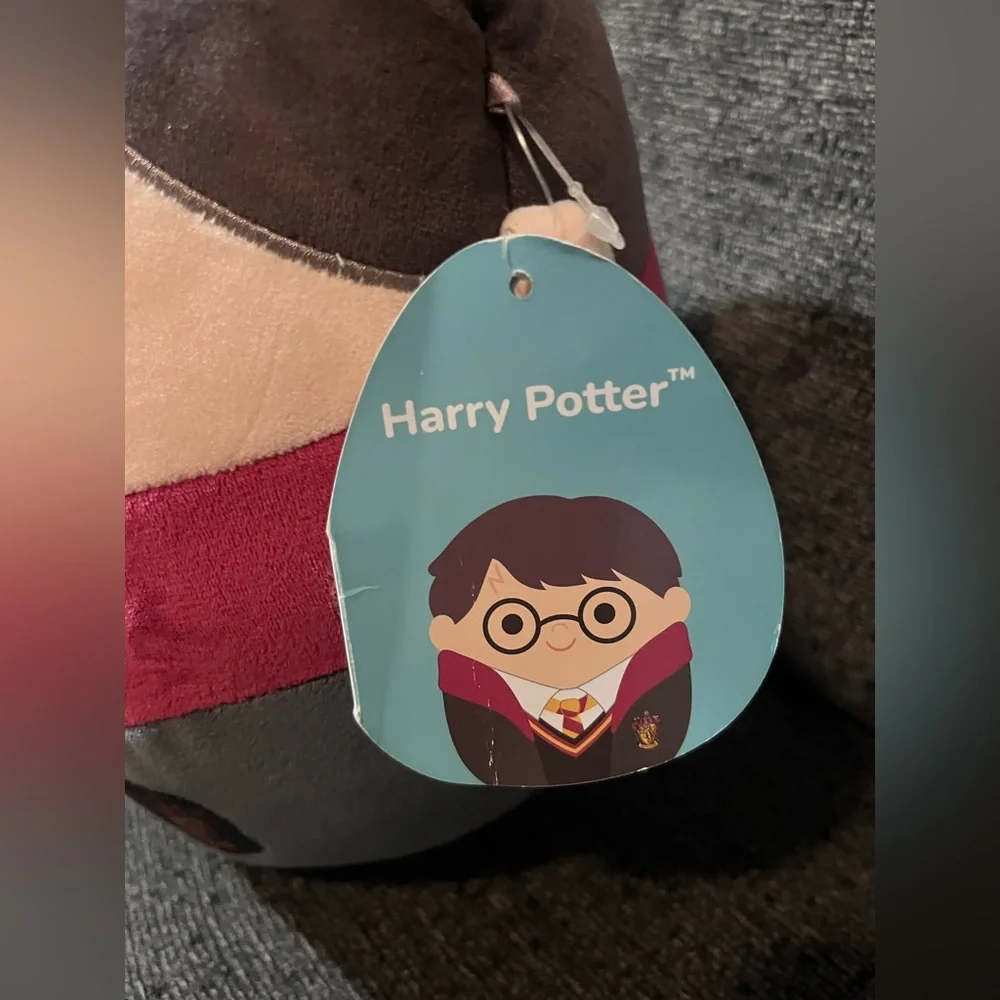 Warner Bros. Harry Potter Plush with Burgundy and Beige Squishmallow! - Picture 2 of 5